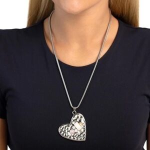 Paparazzi Silver Heart Necklace with Pink Accents